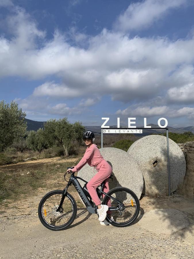 Zielo De Levante Tirig Exteriér fotografie